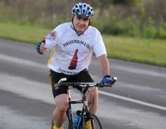 Foto de la galería: Miles de ciclistas pedalearon a Itatí, movidos por la fe