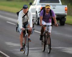 Foto de la galería: Miles de ciclistas pedalearon a Itatí, movidos por la fe