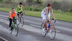 Foto de la galería: Miles de ciclistas pedalearon a Itatí, movidos por la fe