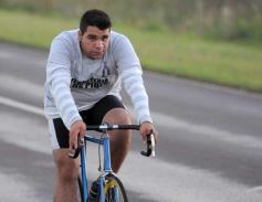 Foto de la galería: Miles de ciclistas pedalearon a Itatí, movidos por la fe