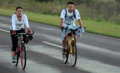 Foto de la galería: Miles de ciclistas pedalearon a Itatí, movidos por la fe