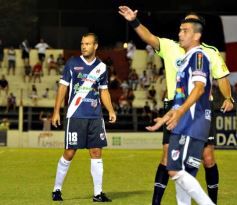 Foto de la galería: La Franja cerró su primera temporada en la B Nacional con una derrota