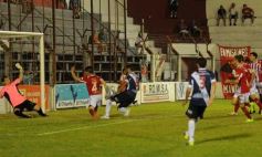 Foto de la galería: La Franja cerró su primera temporada en la B Nacional con una derrota