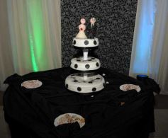 Foto de la galería: Andrea y César sellaron su amor en los papeles y ante Dios: emoción y fiesta