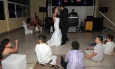 Foto de la galería: Andrea y César sellaron su amor en los papeles y ante Dios: emoción y fiesta