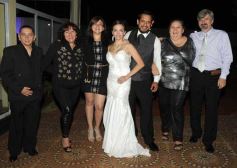 Foto de la galería: Andrea y César sellaron su amor en los papeles y ante Dios: emoción y fiesta