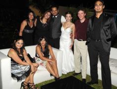 Foto de la galería: Andrea y César sellaron su amor en los papeles y ante Dios: emoción y fiesta