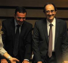 Foto de la galería: Con el 82,5% de los votos, Rovira fue reelecto presidente del Parlamento Misionero