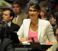 Foto de la galería: Con el 82,5% de los votos, Rovira fue reelecto presidente del Parlamento Misionero