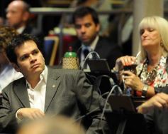 Foto de la galería: Con el 82,5% de los votos, Rovira fue reelecto presidente del Parlamento Misionero