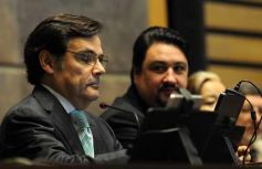 Foto de la galería: Con el 82,5% de los votos, Rovira fue reelecto presidente del Parlamento Misionero