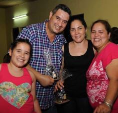 Foto de la galería: Padres de chicos del Colegio del Carmen despidieron 2014  a lo grande