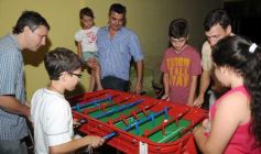 Foto de la galería: Padres de chicos del Colegio del Carmen despidieron 2014  a lo grande