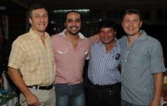 Foto de la galería: Padres de chicos del Colegio del Carmen despidieron 2014  a lo grande