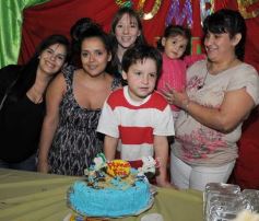 Foto de la galería: Guido sopló las velitas en una tarde mágica