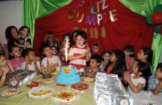 Foto de la galería: Guido sopló las velitas en una tarde mágica