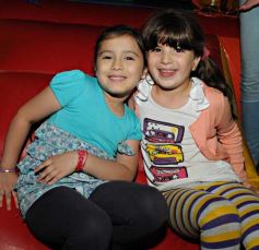 Foto de la galería: Guido sopló las velitas en una tarde mágica