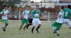 Sixto Fotografías. Deportes. Argentino C - Brown goleó a El Timbó de Jardín América