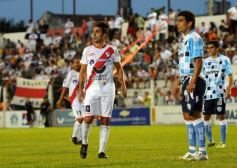 Sixto Fotografías. Deportes. Torneo Federal A - Guaraní Antonio Franco 1-Gimnasia de Salta 0