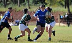 Sixto Fotografías. Deportes. Regional Femenino - Capri y Carayá se enfrentaron en el Torneo de Rugby Femenino del NEA