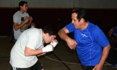 Sixto Fotografías. Deportes. Escuela de Boxeo - El Club Capri incorpora una Escuela de Boxeo