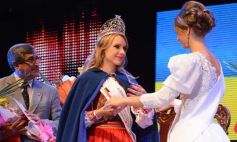 Sixto Fotografías. Sociedad. Elección de Reinas - Daiana Sawczuk fue coronada como Reina de los Inmigrantes