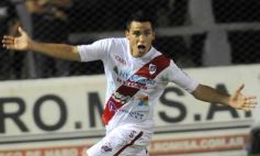 Sixto Fotografías. Deportes. B Nacional - La Franja superó en el descuento a Boca Unidos por 2 a 1