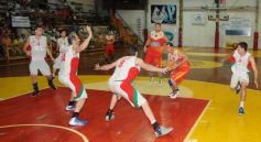 Foto de la galería: Tokio jugó bien, pero cayó en casa ante la Asociación Italiana