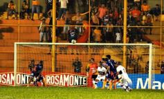 Foto de la galería: Crucero calentó motores con un buen triunfo ante Olimpia