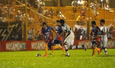 Foto de la galería: Crucero calentó motores con un buen triunfo ante Olimpia