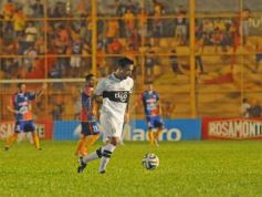 Foto de la galería: Crucero calentó motores con un buen triunfo ante Olimpia