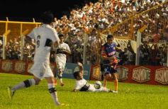 Foto de la galería: Crucero calentó motores con un buen triunfo ante Olimpia