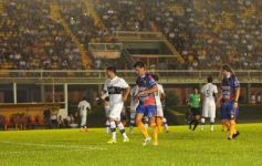 Foto de la galería: Crucero calentó motores con un buen triunfo ante Olimpia