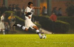 Foto de la galería: Crucero calentó motores con un buen triunfo ante Olimpia