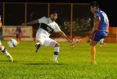 Foto de la galería: Crucero calentó motores con un buen triunfo ante Olimpia