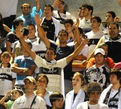 Foto de la galería: Crucero calentó motores con un buen triunfo ante Olimpia