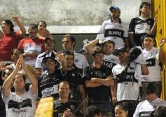 Foto de la galería: Crucero calentó motores con un buen triunfo ante Olimpia