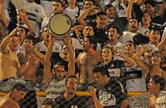 Foto de la galería: Crucero calentó motores con un buen triunfo ante Olimpia