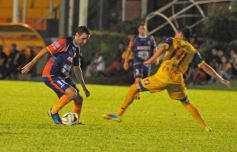 Foto de la galería: Crucero volvió a festejar ante un equipo paraguayo