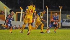 Foto de la galería: Crucero volvió a festejar ante un equipo paraguayo