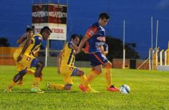 Foto de la galería: Crucero volvió a festejar ante un equipo paraguayo