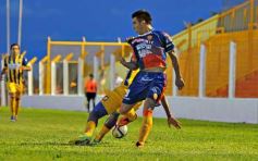 Foto de la galería: Crucero volvió a festejar ante un equipo paraguayo