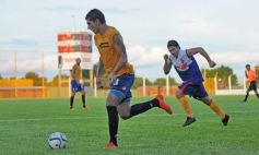 Foto de la galería: Crucero volvió a festejar ante un equipo paraguayo