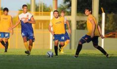 Foto de la galería: Crucero volvió a festejar ante un equipo paraguayo
