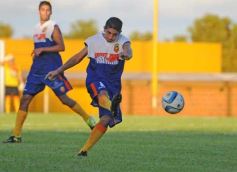 Foto de la galería: Crucero volvió a festejar ante un equipo paraguayo