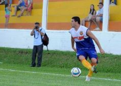 Foto de la galería: Crucero volvió a festejar ante un equipo paraguayo