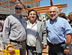 Foto de la galería: Presentan en el teatro lírico detalles de las obras sanitarias que están en ejecución en Misiones