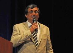 Foto de la galería: Presentan en el teatro lírico detalles de las obras sanitarias que están en ejecución en Misiones