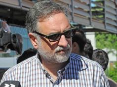 Foto de la galería: Presentan en el teatro lírico detalles de las obras sanitarias que están en ejecución en Misiones