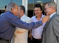 Foto de la galería: Presentan en el teatro lírico detalles de las obras sanitarias que están en ejecución en Misiones